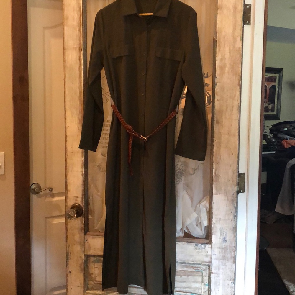 Green button down, side slits dress